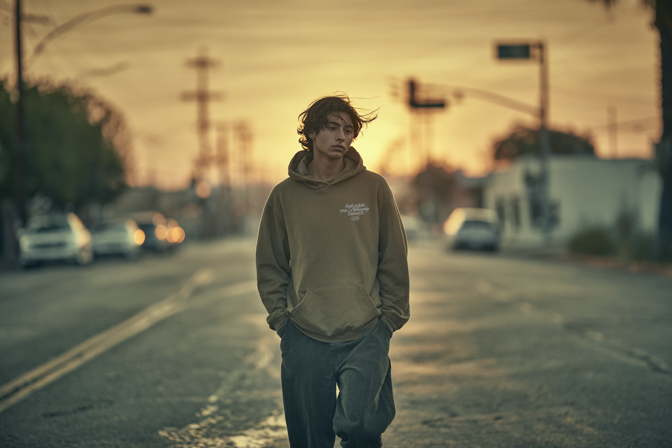 HOW TO STYLE HOODIES