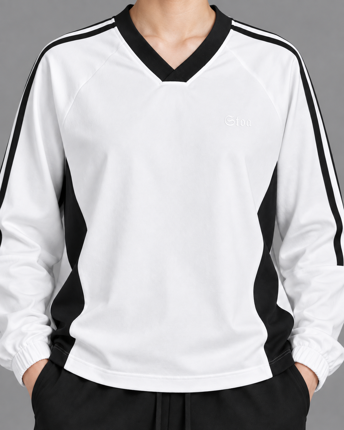 Color-Block V-Neck Long-Sleeve T-Shirt