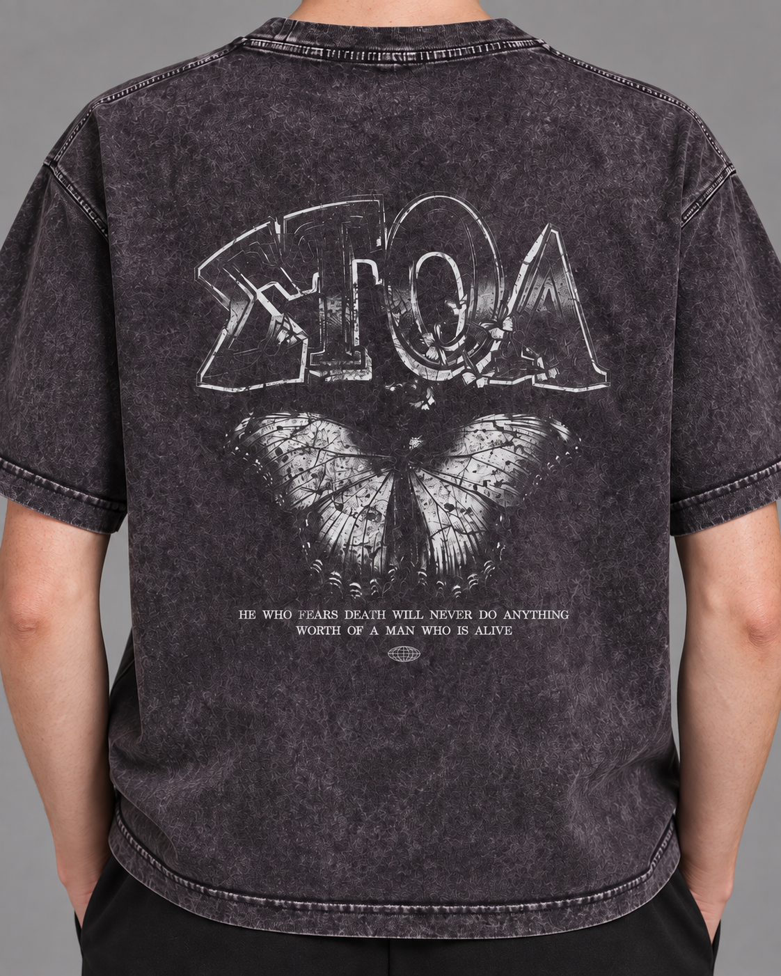 ΣTOA Oversized T-Shirt