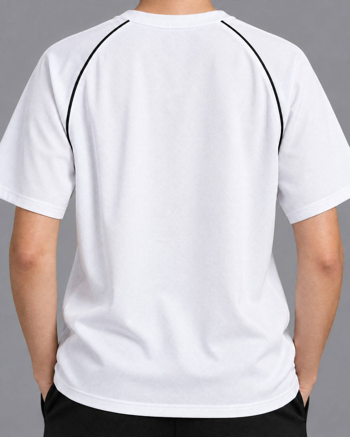 Contrast Piping Panel Raglan T-Shirt
