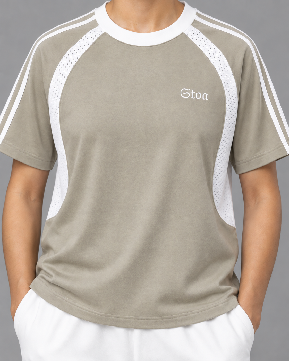 Contrast Stripes Panel Mesh T-shirt