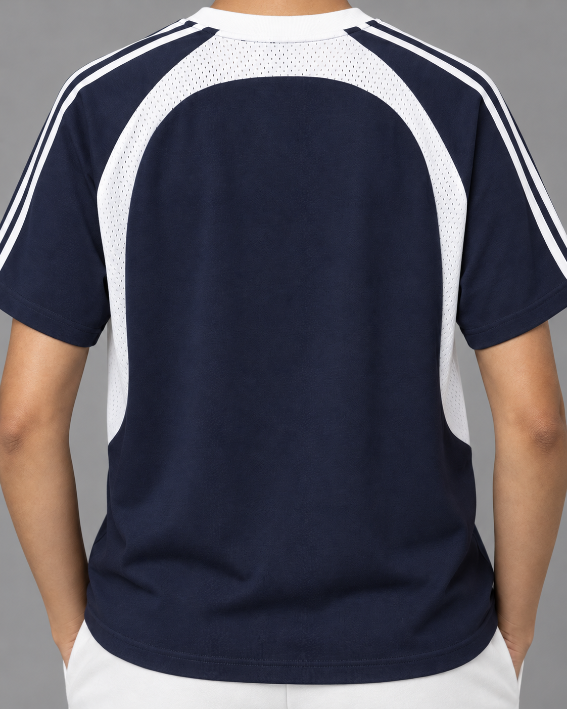 Contrast Stripes Panel Mesh T-shirt
