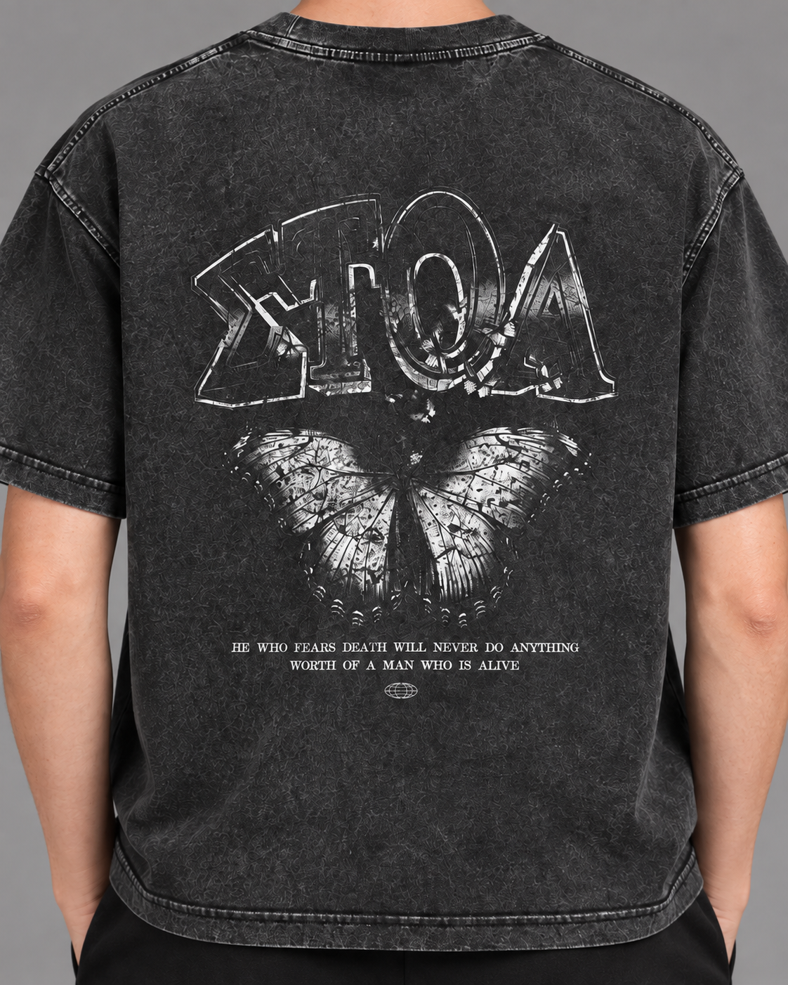 ΣTOA Oversized T-Shirt