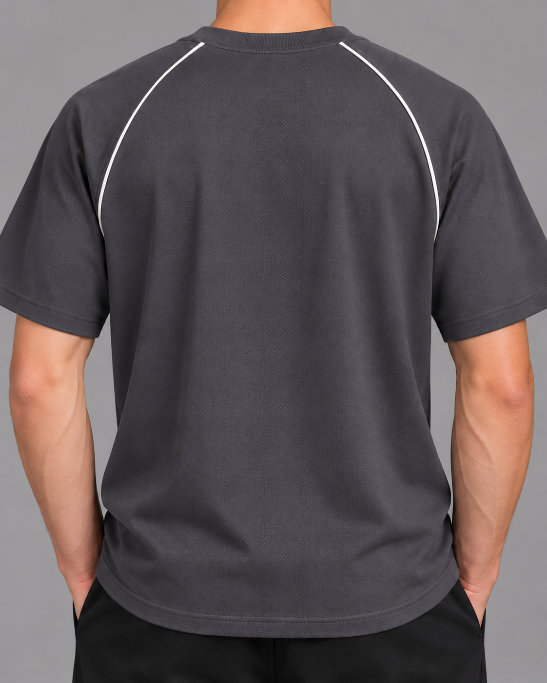Contrast Piping Panel Raglan T-Shirt