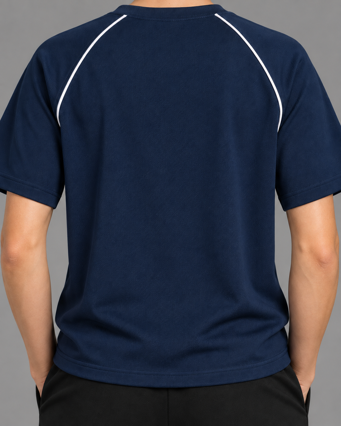 Contrast Piping Panel Raglan T-Shirt